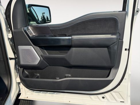 Used 2025 Ford F150 Platinum AWD/4WD image 36