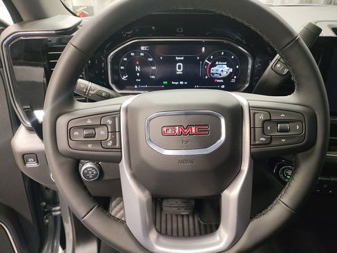 New 2026 GMC Sierra 1500 Elevation image 29
