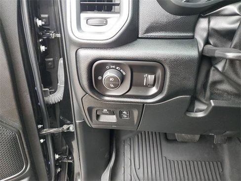 Certified 2022 RAM 1500 Big Horn AWD/4WD image 20