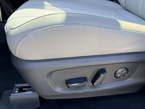 Used 2026 INFINITI QX60 Luxe image 18