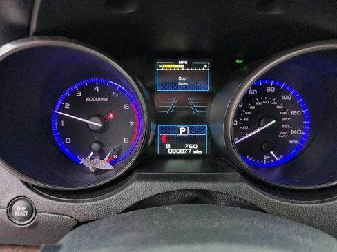 Used 2016 Subaru Outback 2.5i Limited image 11