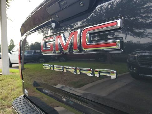 Used 2020 GMC Sierra 1500 SLE w/ SLE Value Package RWD image 6