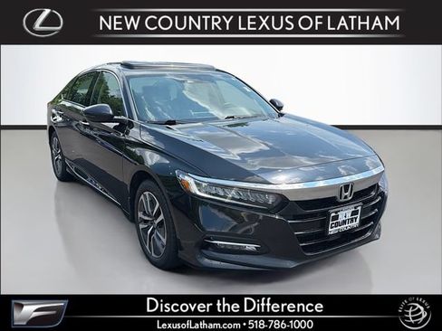 Used 2019 Honda Accord Touring image 1