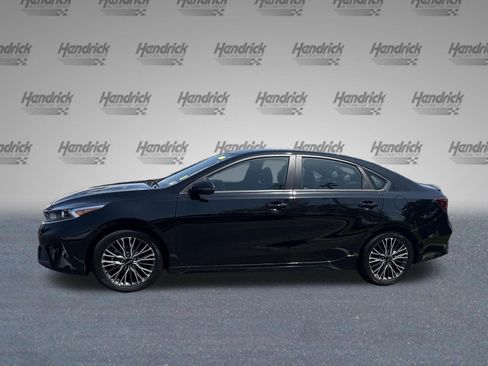 Used 2024 Kia Forte GT-Line w/ GT-Line Premium Package FWD image 6