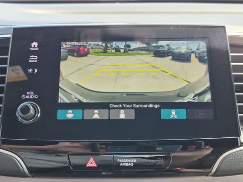 Certified 2024 Honda Passport EX-L image 25