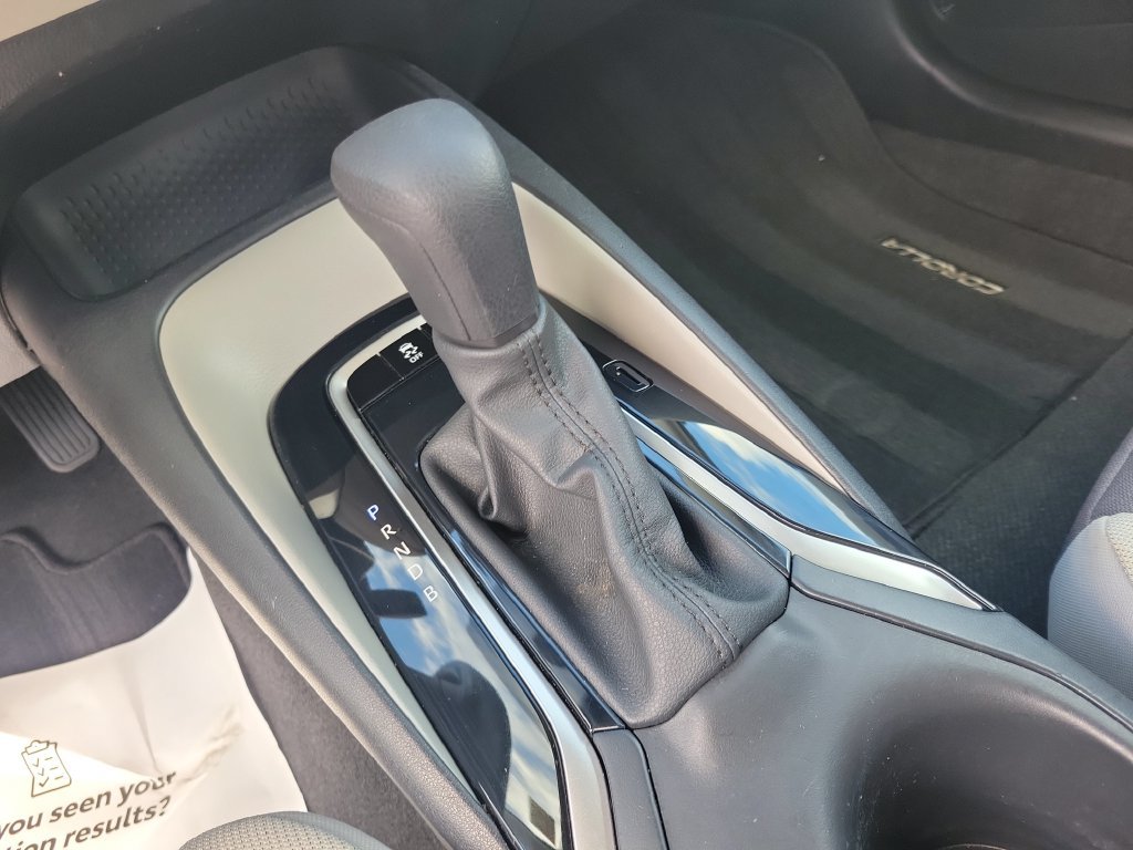 Used 2024 Toyota Corolla LE FWD image 28