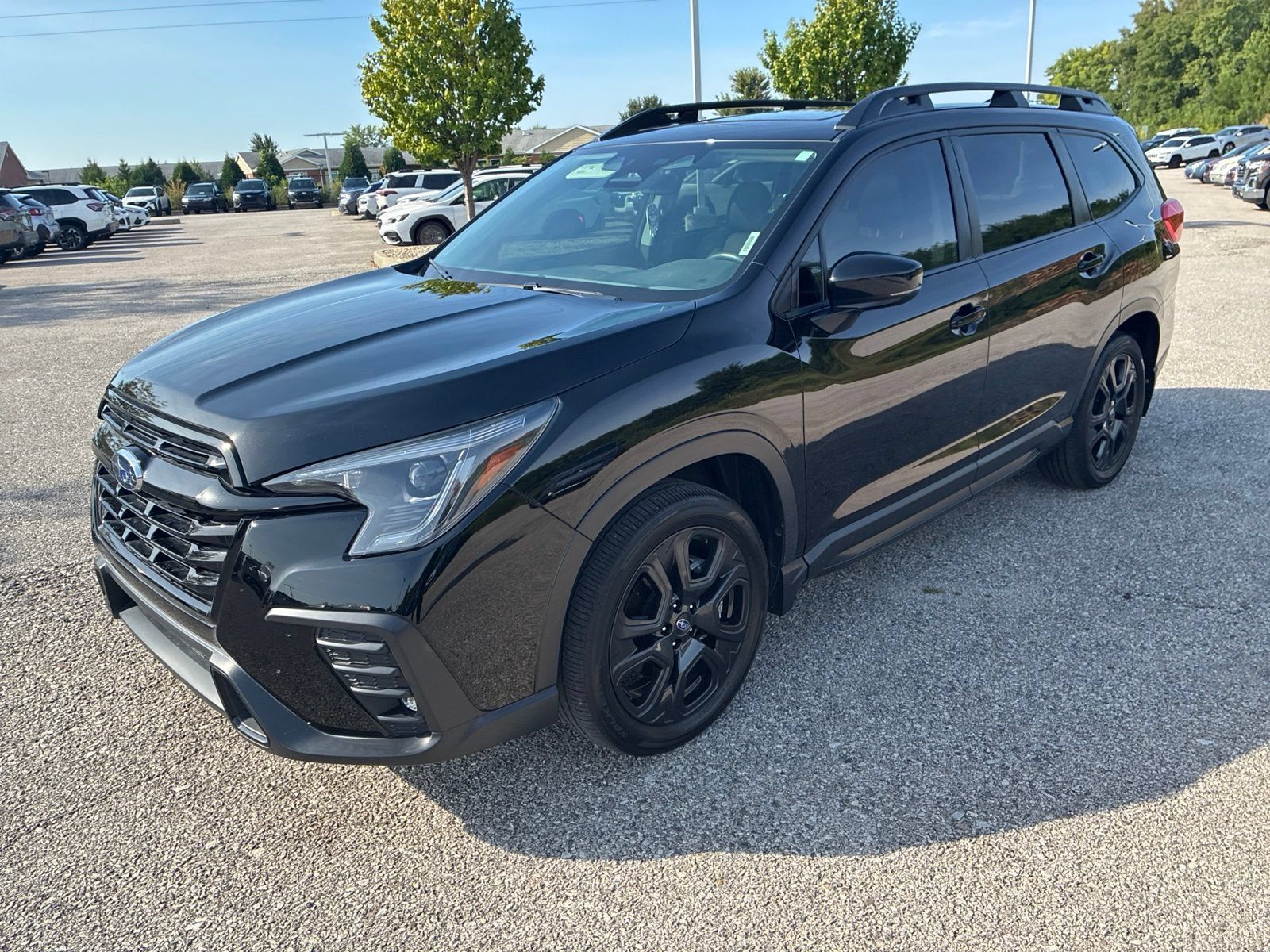 Used 2024 Subaru Ascent Onyx Edition AWD/4WD image 5
