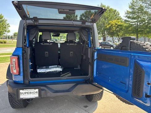 Used 2022 Ford Bronco Wildtrak AWD/4WD image 6