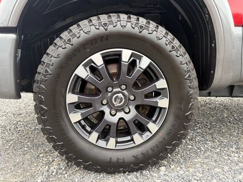 Used 2016 Nissan Titan PRO-4X AWD/4WD image 6
