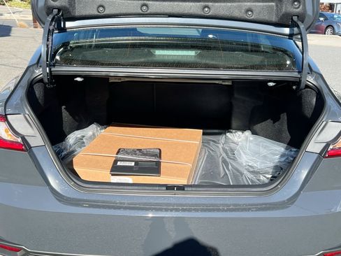 New 2026 Toyota Camry SE image 25