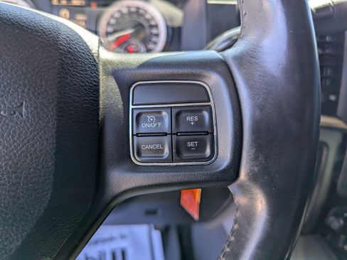 Used 2018 RAM 2500 Big Horn w/ Sport Appearance Group AWD/4WD image 17