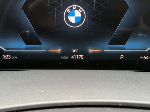 Certified 2024 BMW X7 xDrive40i w/ Executive Package image 20