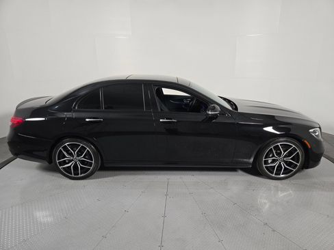 Used 2022 Mercedes-Benz E 350 Sedan image 6