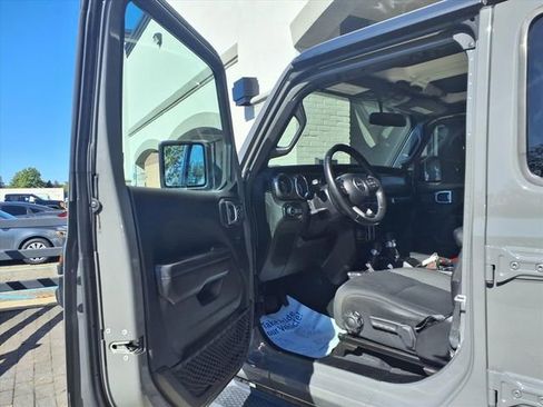 Certified 2020 Jeep Wrangler Unlimited Sport S image 13