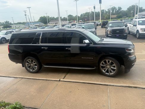 Used 2016 Chevrolet Suburban LTZ AWD/4WD image 9