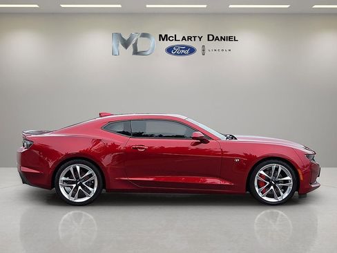 Used 2021 Chevrolet Camaro LT w/ RS Package RWD image 6