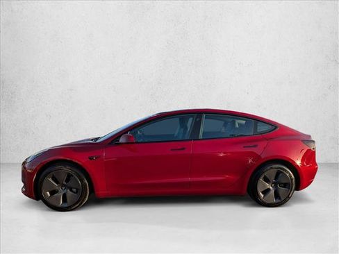 Used 2022 Tesla Model 3 image 9