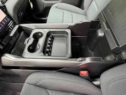 New 2026 RAM 1500 Big Horn AWD/4WD image 32