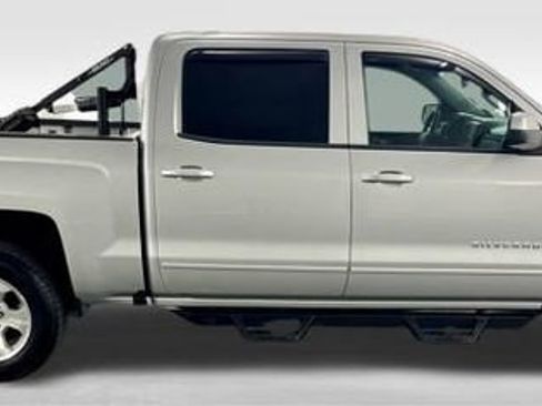 Used 2018 Chevrolet Silverado 1500 LT w/ All Star Edition image 10