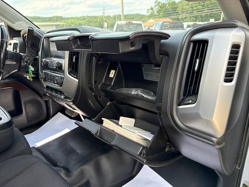 Used 2018 GMC Sierra 2500 SLE w/ Snow Plow Prep Package AWD/4WD image 36