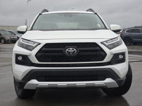 Used 2023 Toyota RAV4 Adventure image 12