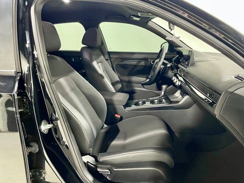 Used 2023 Honda Civic Sport image 22