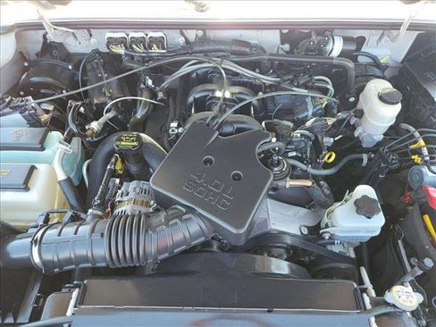 Used 2010 Ford Ranger Sport RWD image 23