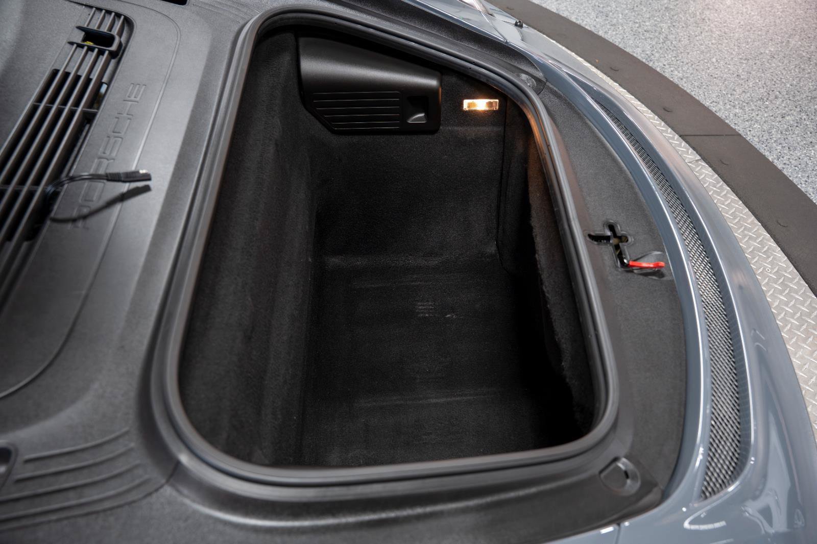 Used 2018 Porsche 911 GT3 RWD image 51