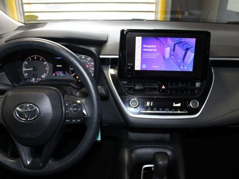 Used 2024 Toyota Corolla LE FWD image 24