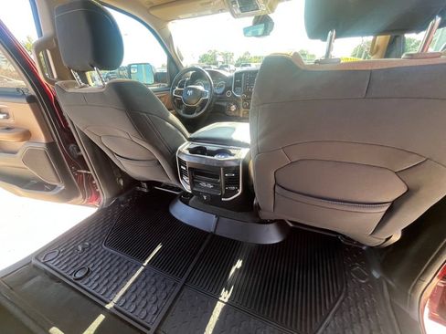 Used 2021 RAM 1500 Big Horn AWD/4WD image 11