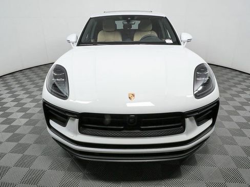 New 2026 Porsche Macan image 36