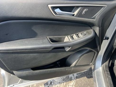 Certified 2022 Ford Edge SEL w/ Convenience Package image 17