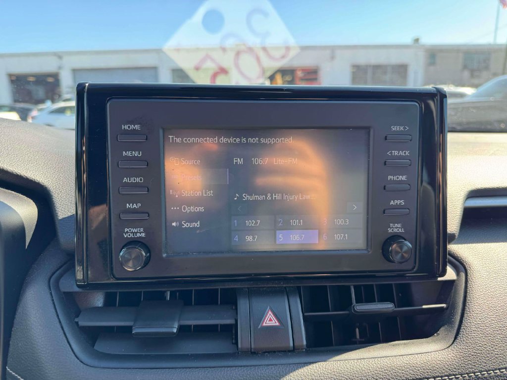 Used 2019 Toyota RAV4 LE w/ All Weather Liner Package AWD/4WD image 29