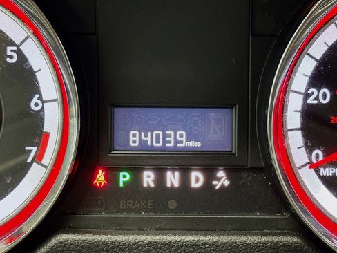 Used 2020 Dodge Grand Caravan SE FWD image 8