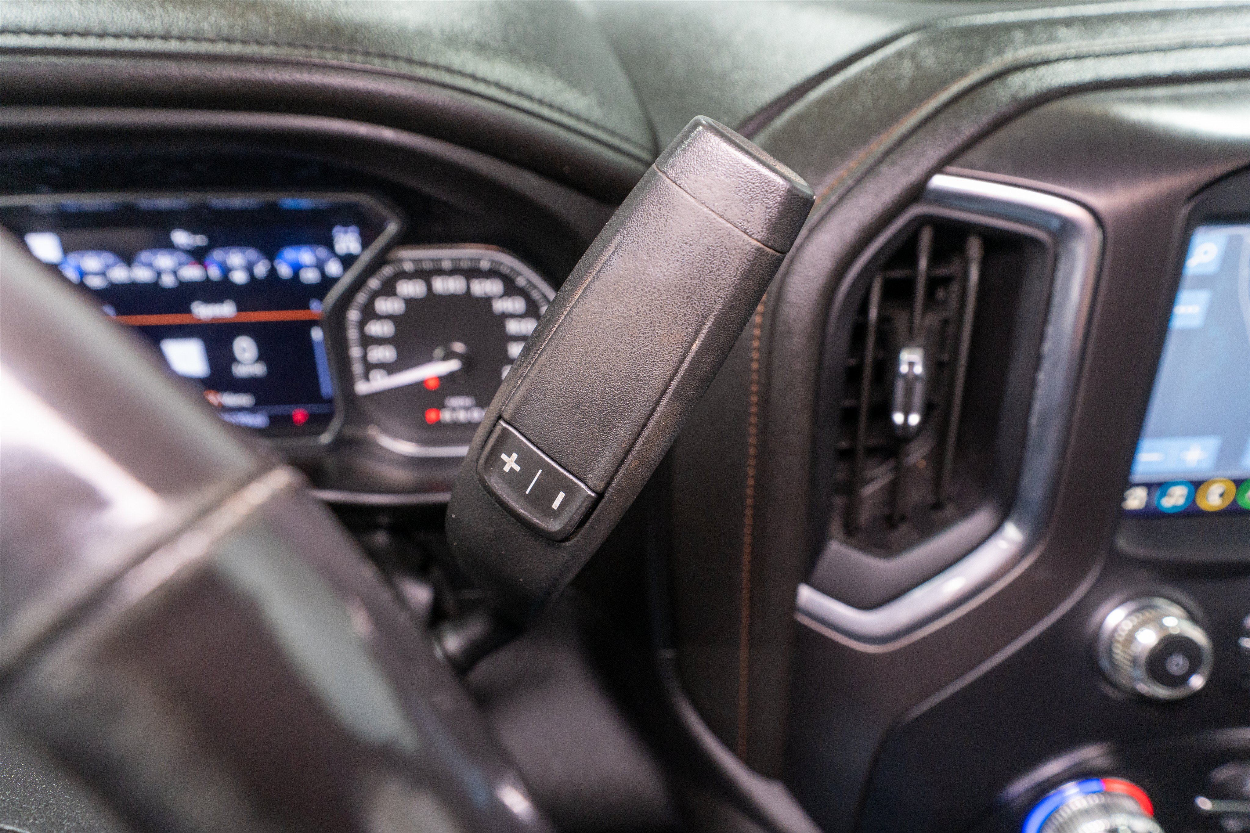 Used 2020 GMC Sierra 1500 AT4 w/ AT4 Premium Package AWD/4WD image 34