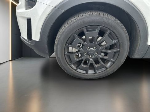 Used 2021 Kia Telluride EX w/ EX Premium Package AWD/4WD image 9