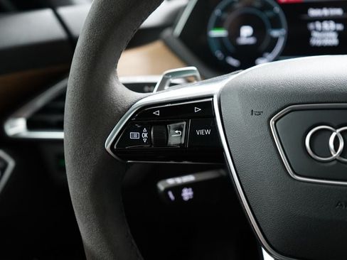 Used 2023 Audi e-tron GT Premium Plus AWD/4WD image 18