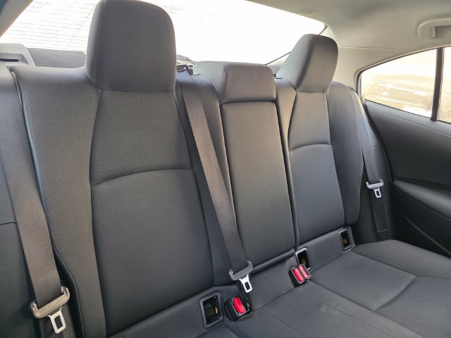 Used 2022 Toyota Corolla LE w/ Carpet Mat Package (TMS) FWD image 17