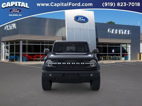 New 2025 Ford Bronco Outer Banks AWD/4WD image 6