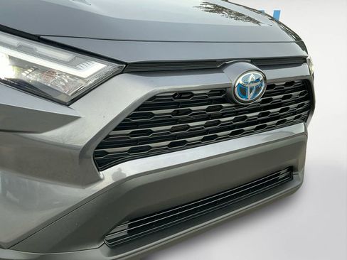 Used 2024 Toyota RAV4 XLE image 22