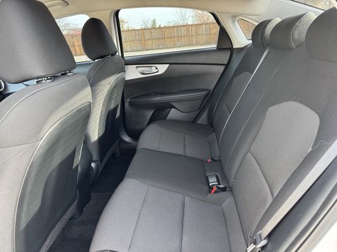 Used 2024 Kia Forte LXS image 31