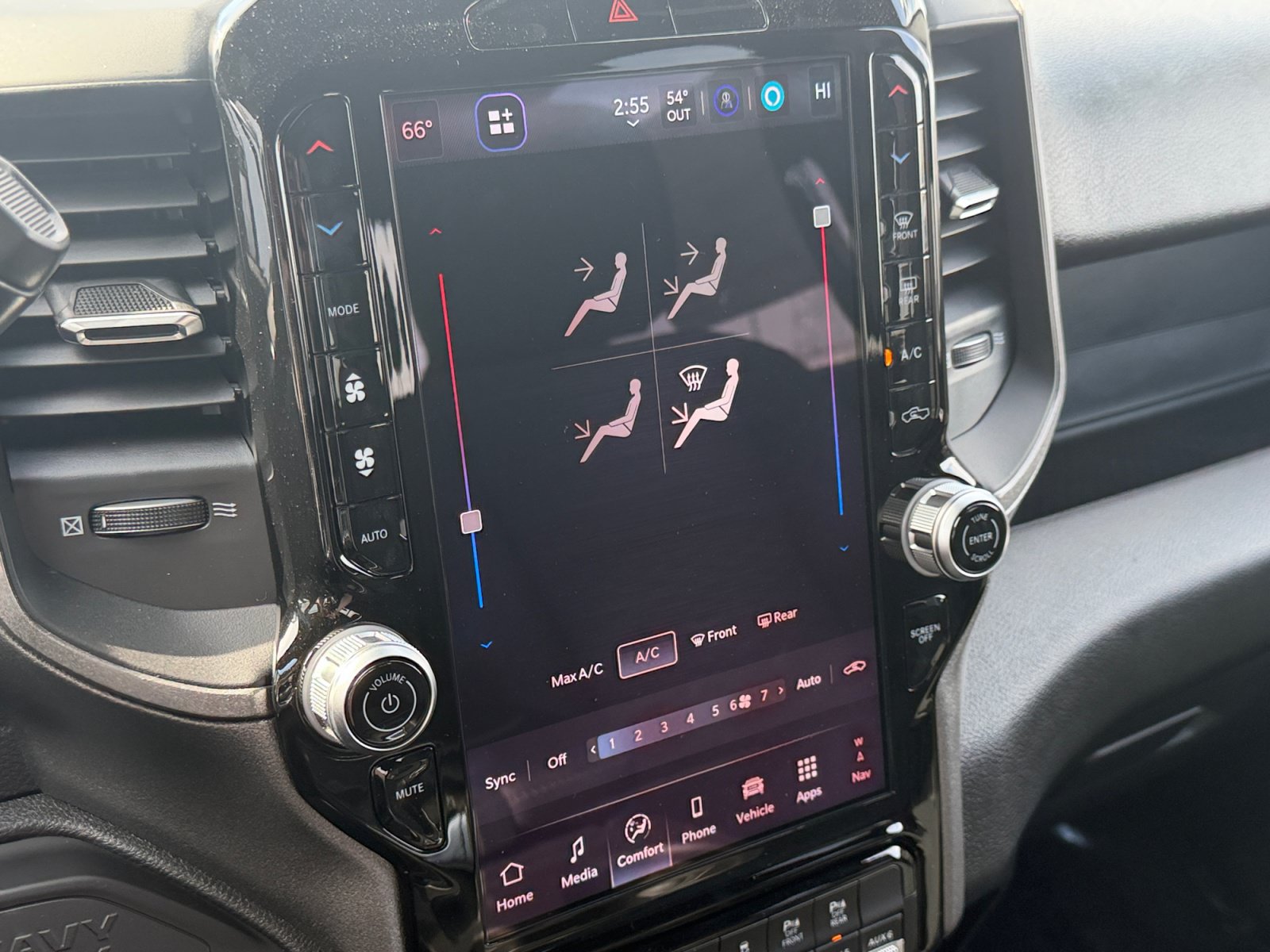 New 2026 RAM 2500 Tradesman AWD/4WD image 34