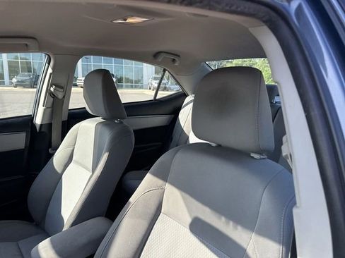 Used 2016 Toyota Corolla LE FWD image 11
