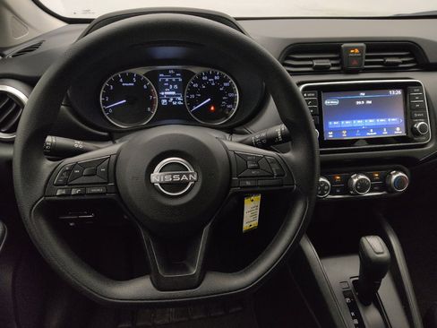 Used 2025 Nissan Versa S w/ Trunk Package FWD image 22