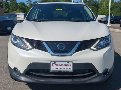 Used 2017 Nissan Rogue Sport SL w/ SL Premium Package FWD image 9