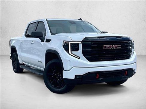 Used 2022 GMC Sierra 1500 Elevation RWD image 12