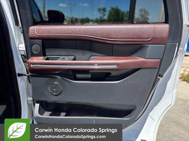 Used 2022 Ford Expedition Max Limited AWD/4WD image 30