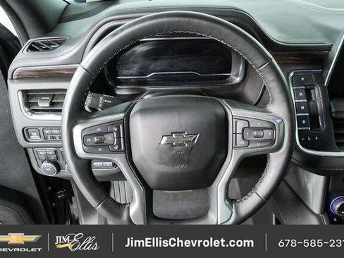Used 2024 Chevrolet Tahoe Z71 w/ Luxury Package AWD/4WD image 9