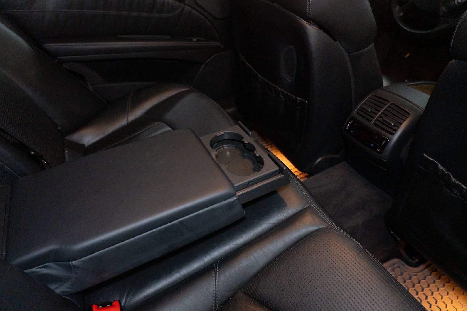 Used 2005 Mercedes-Benz E 55 AMG Sedan image 34