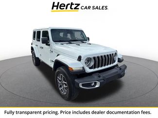 Used 2025 Jeep Wrangler Unlimited Sahara AWD/4WD video 1